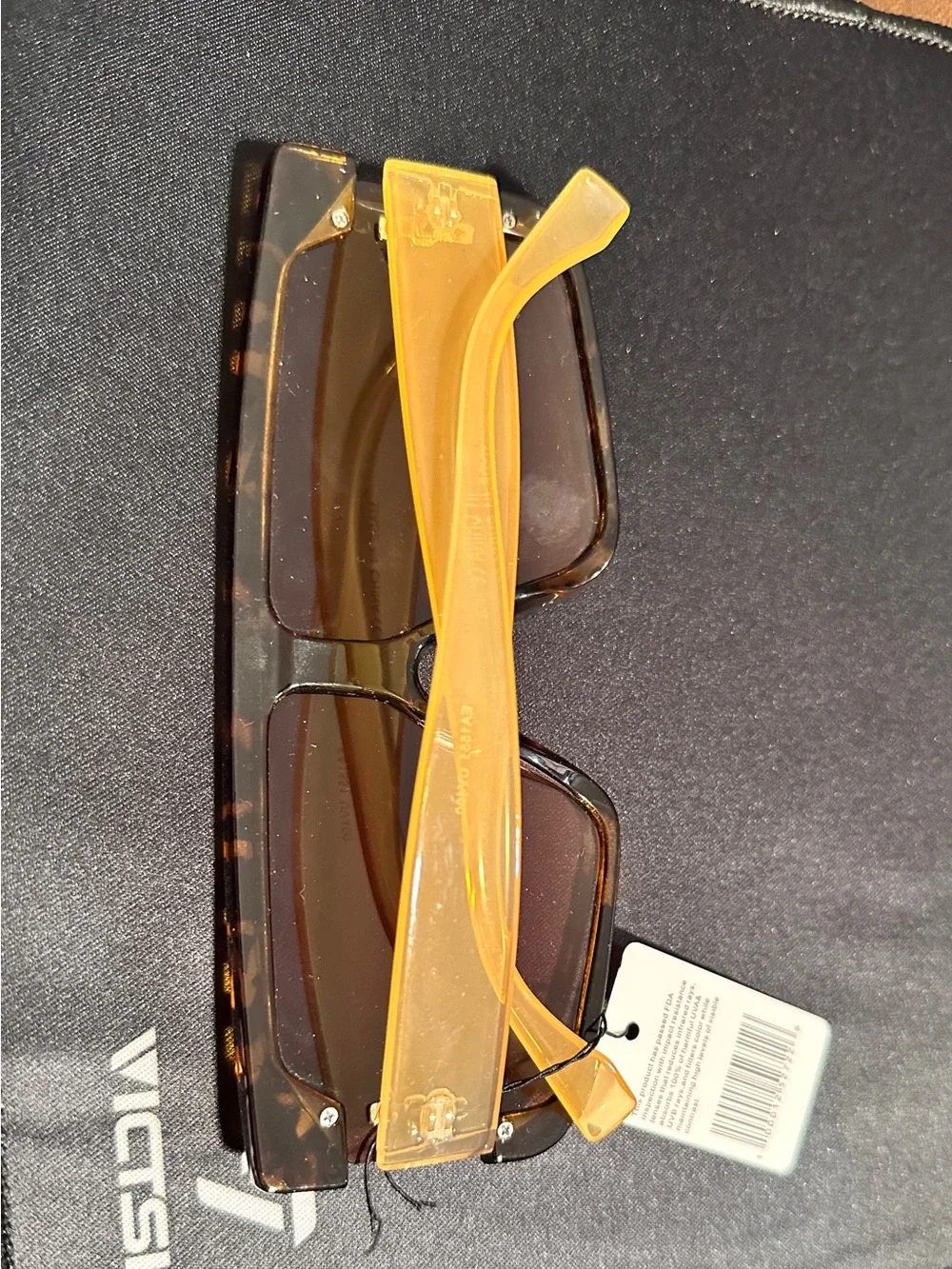 Tortoiseshell Sunglasses with Amber Temples and Brown Lenses S36